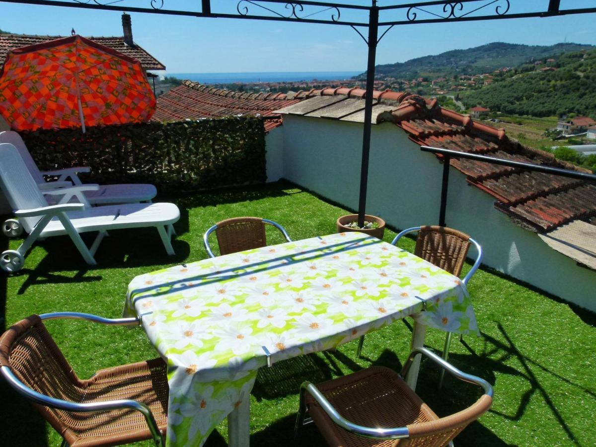 Villa Un Posto Al Sole Diano San Pietro Exterior foto