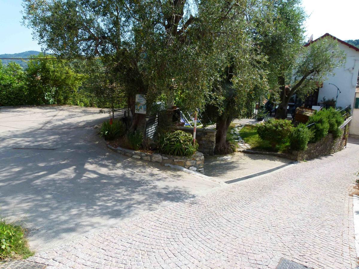 Villa Un Posto Al Sole Diano San Pietro Exterior foto